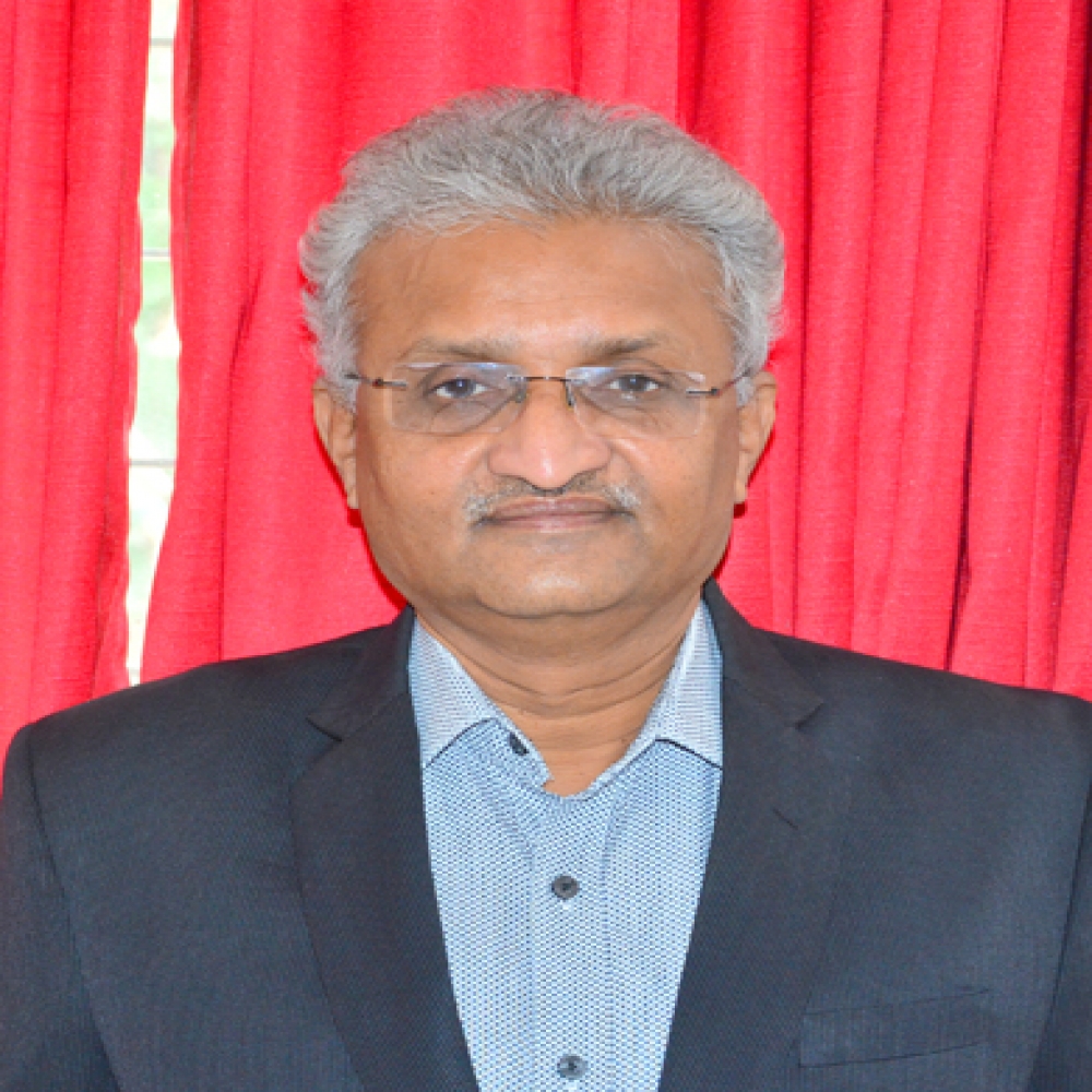 Prof Ravindra  M Lathe 